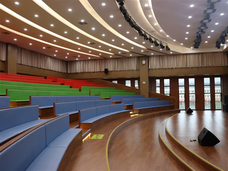 室內(nèi)主題劇場——追夢劇場