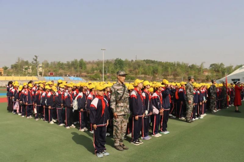 林州市第九小學(xué)研學(xué)實踐活動—感受科技魅力 做新時代好少年